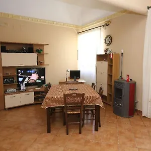  Alloggio in famiglia Laura Affitta Baronessina Italia